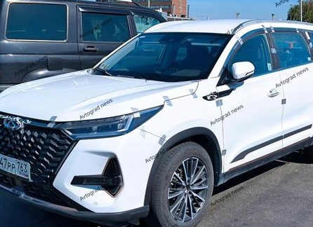 В России тестирует необычный Chery: это будущий кроссовер Xcite
