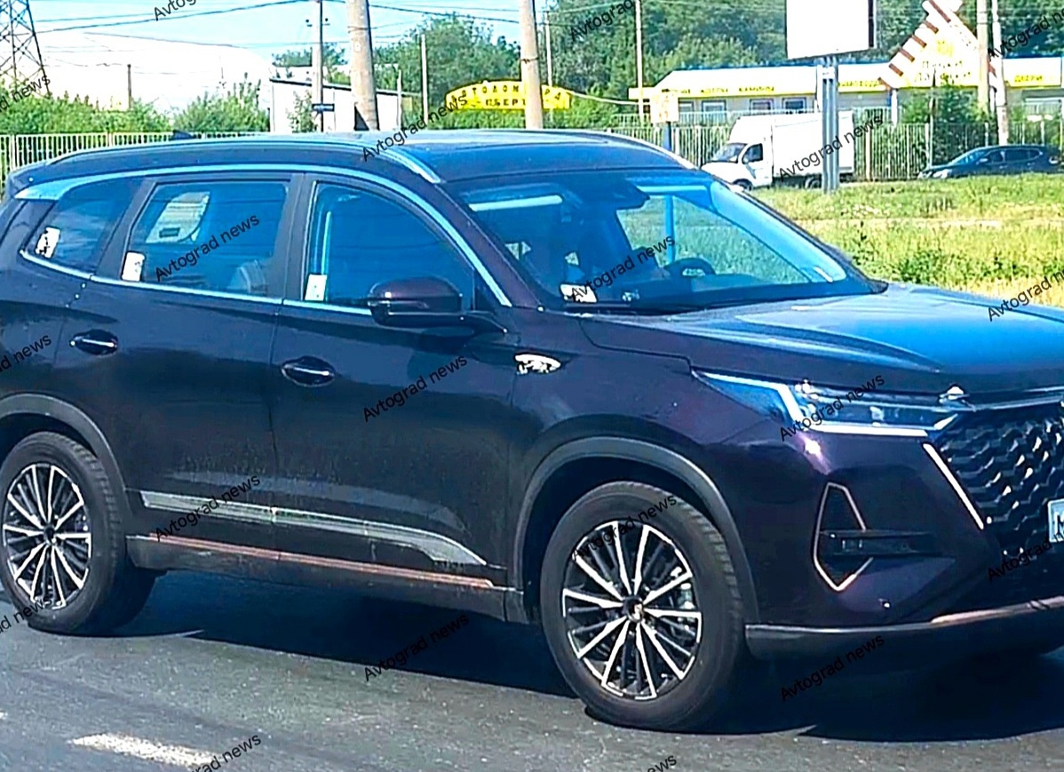 Выпустили тысячи Xcite X-Cross, продажи провалены, дилеры Лада не знают куда их девать